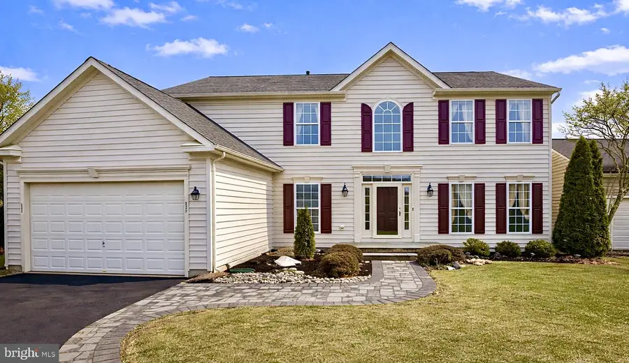 225 Barnhill Rd, Perkasie, PA 18944 - #2