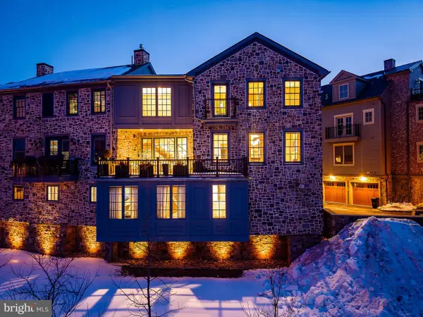 18 W Mechanic St #4, NEW HOPE, PA 18938