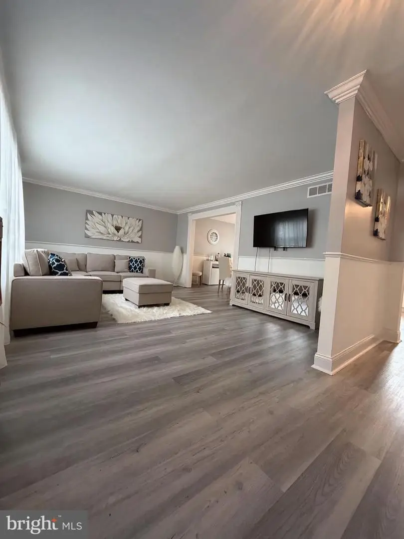 854 Phillips Rd, Warminster, PA 18974 - #2