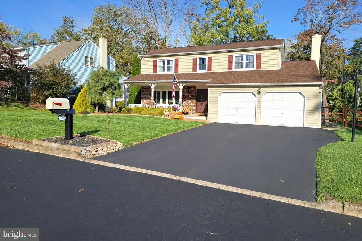 27 Seedling, Holland, PA 18966 - #1