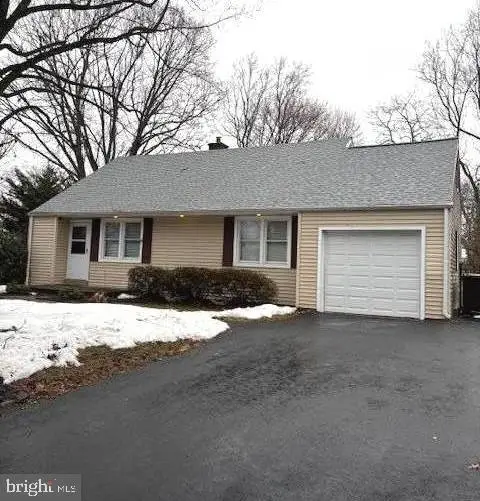 1167 W Bristol Rd., WARMINSTER, PA 18974
