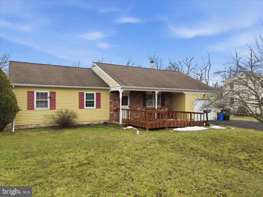 422 Erie Rd, Quakertown, PA 18951 - #3