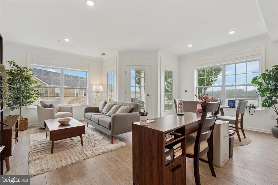 16323 River View Ct, Bristol, PA 19007 - #2