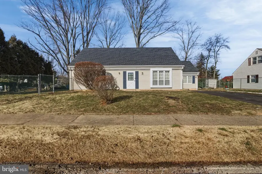 1999 Hollandale Dr, Bensalem, PA 19020 - #2