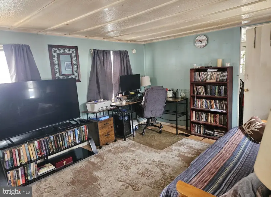 1445 Bristol Pike #lot 31, Morrisville, PA 19067 - #2