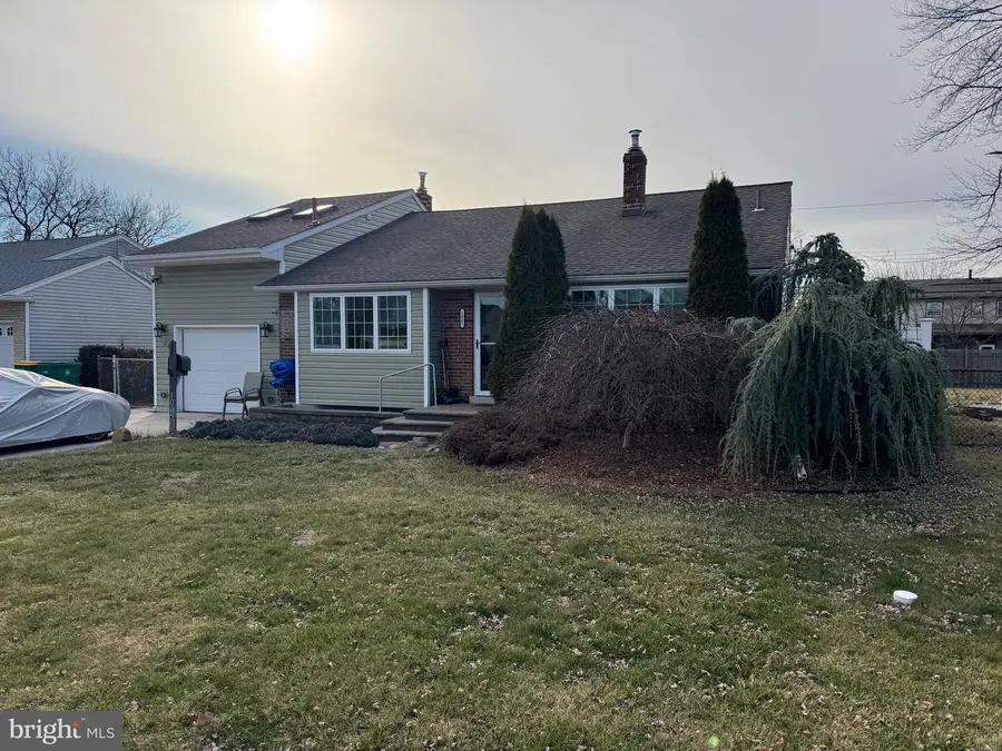 1005 Arthur Ave, Bristol, PA 19007 - #2