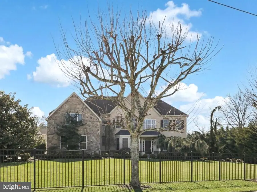 2902 Pickertown Rd, Warrington, PA 18976 - #2