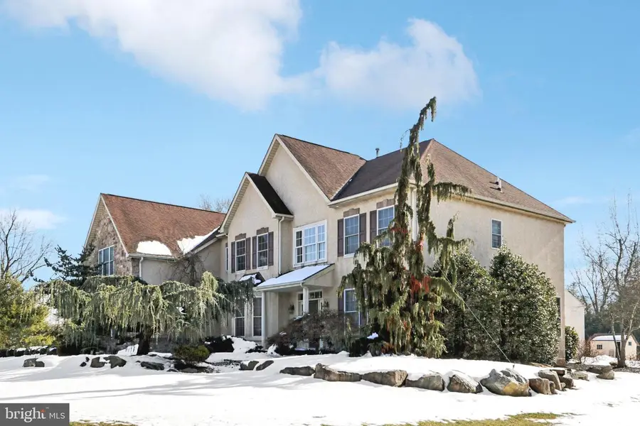 2902 Pickertown Rd, Warrington, PA 18976 - #3