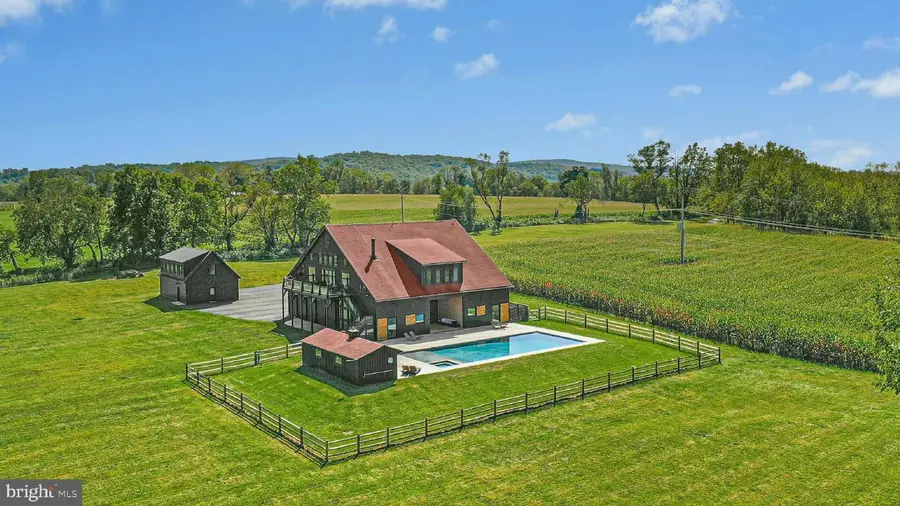 820 Spring Hill Rd, Riegelsville, PA 18077 - #3