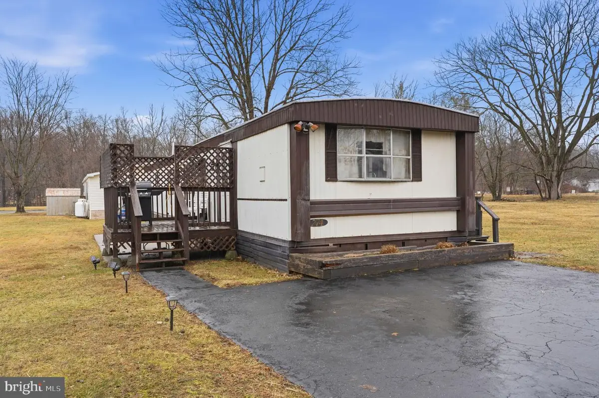 274 Hickory Dr, Doylestown, PA 18901 - #1