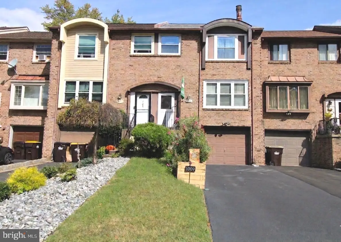 1009 Burnley Ct, Bensalem, PA 19020 - #1