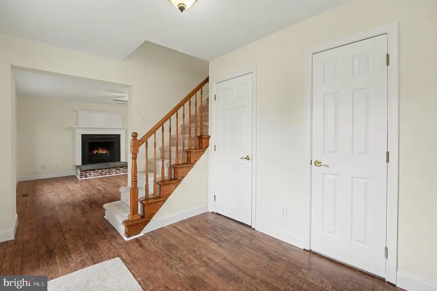 520 Airy Ave, Chalfont, PA 18914 - #2