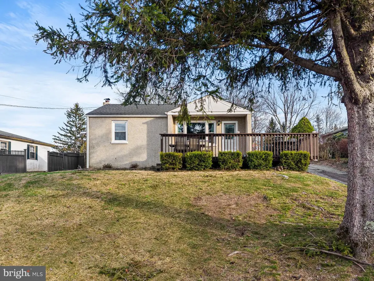 5380 Point Pleasant Pike, Doylestown, PA 18902 - #1