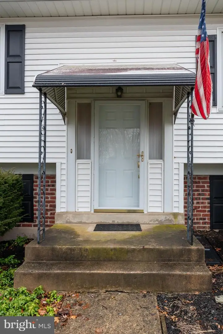 538 Parmentier Rd, Warminster, PA 18974 - #3