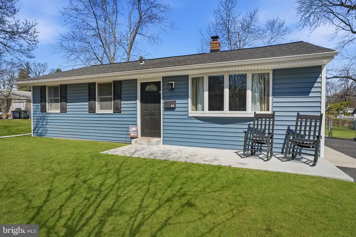 44 Heights Ln, Feasterville Trevose, PA 19053 - #1