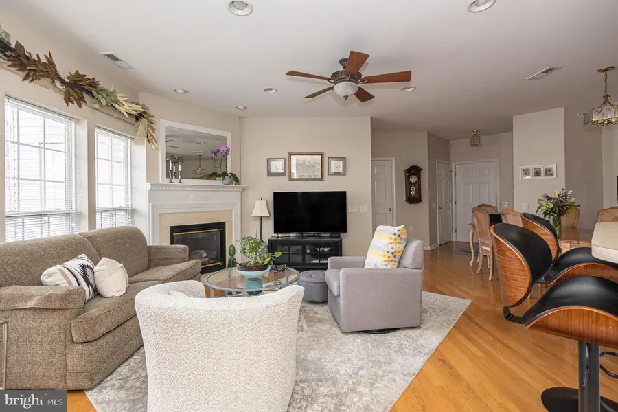 200 Evodia Cir #204, Warrington, PA 18976 - #2