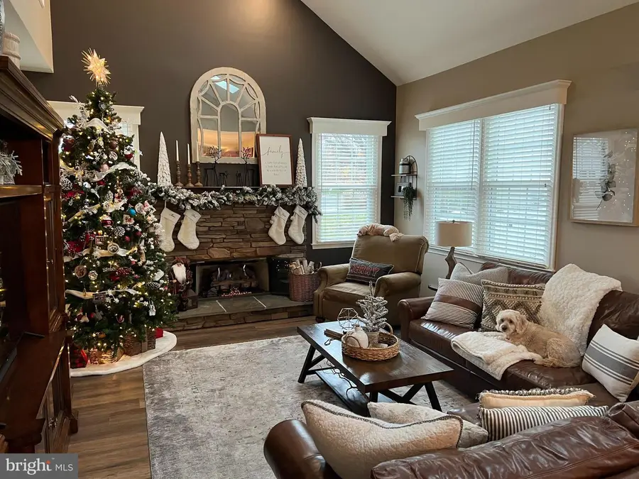 41 Shelbourne Rd, Richboro, PA 18954 - #3