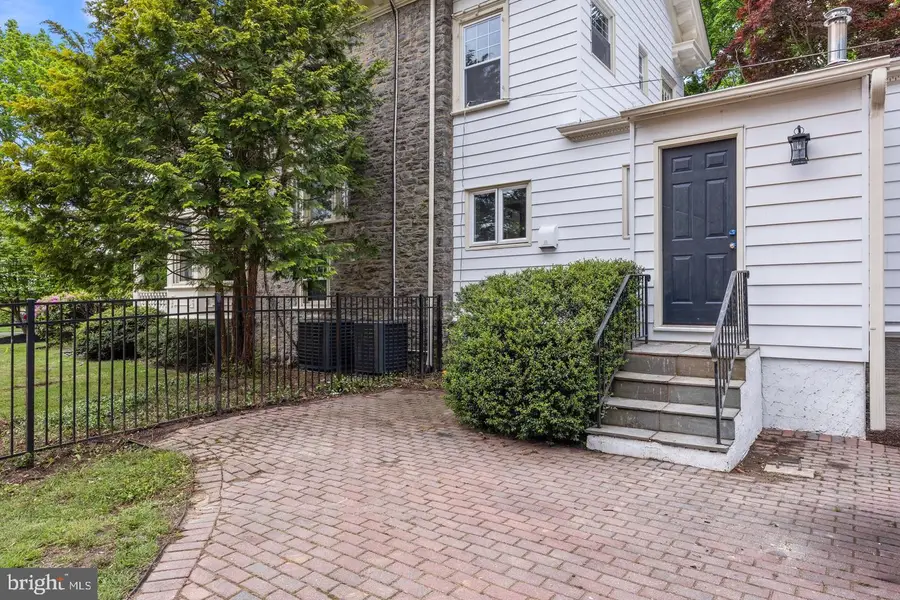 108 W. Gillam, Langhorne, PA 19047 - #3