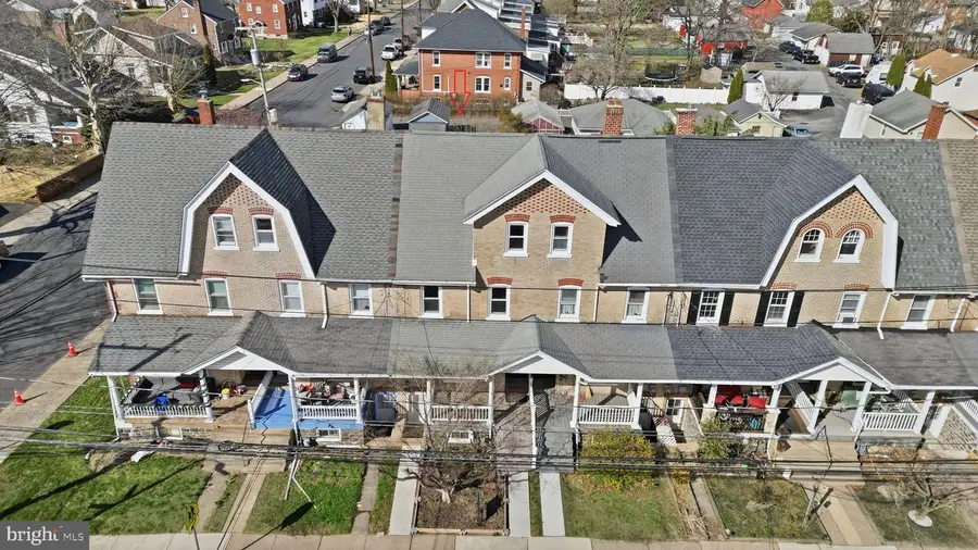 629 Juniper St, Quakertown, PA 18951 - #3