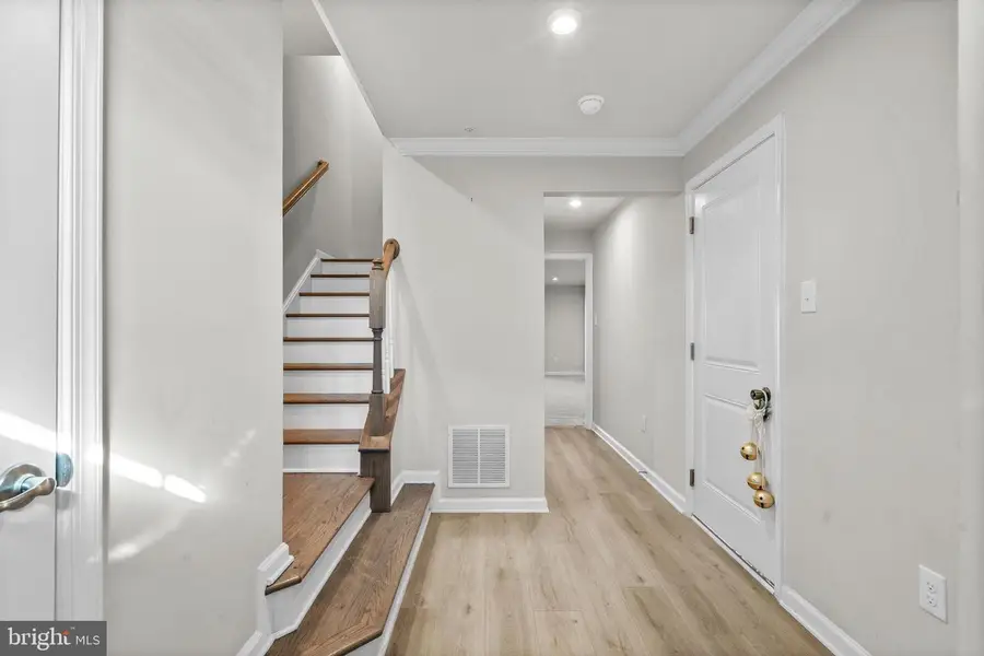 204 Station Dr, Dublin, PA 18917 - #3