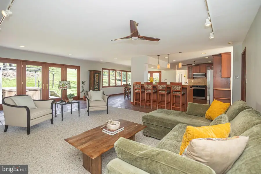 101 Rogers Rd, Furlong, PA 18925 - #3