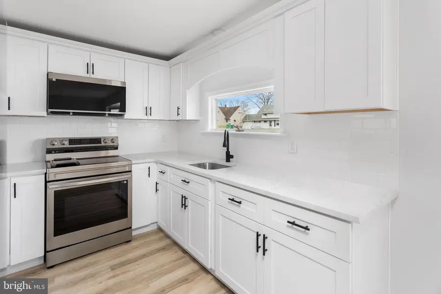 64 Ruby Ln, Levittown, PA 19055 - #3