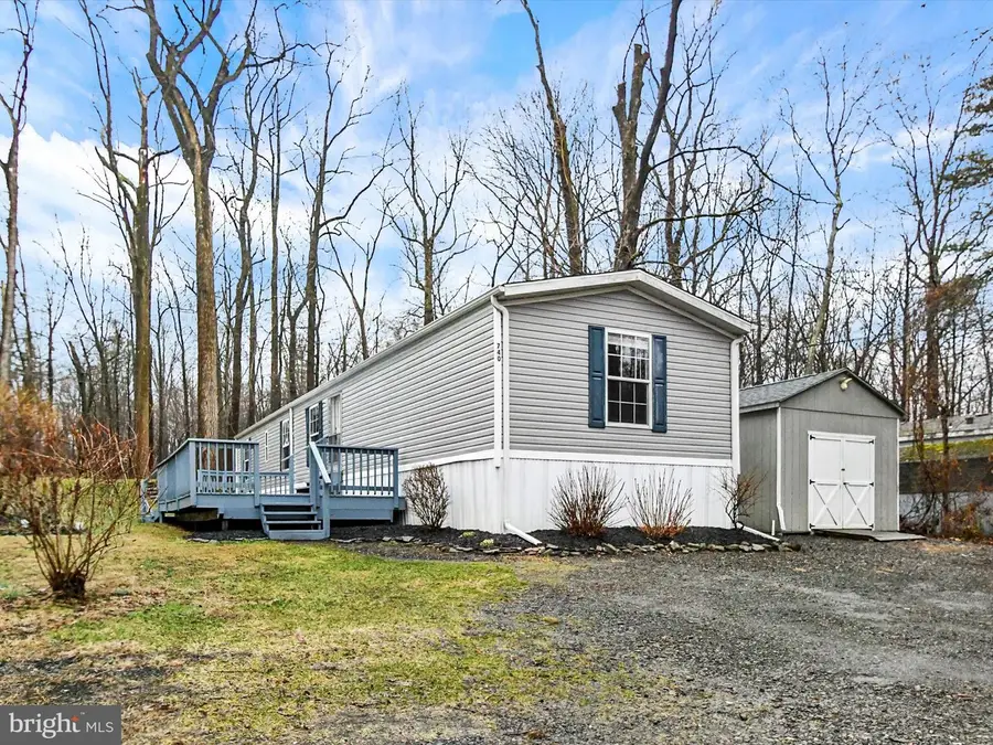 740 Lonely Cottage Rd, Upper Black Eddy, PA 18972 - #2