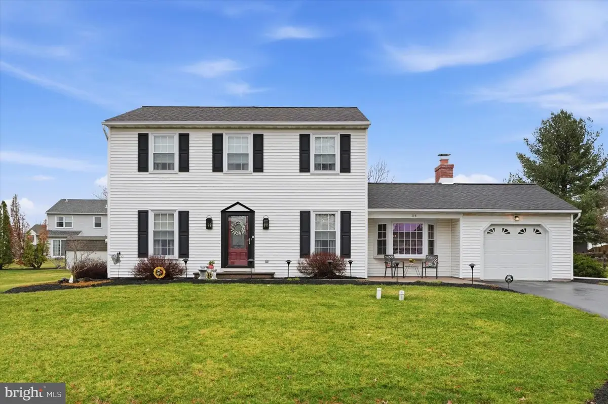 115 Noble Dr, Perkasie, PA 18944 - #1