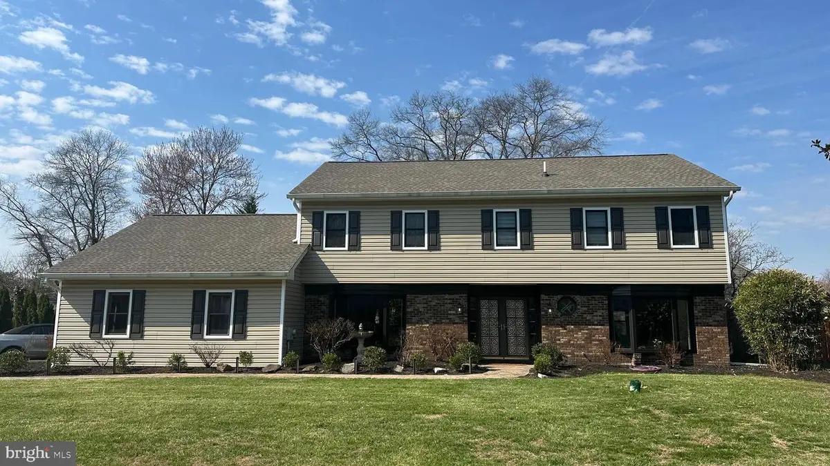 329 Sherwood Dr, Yardley, PA 19067 - #1