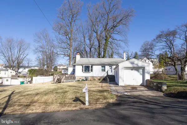 3740 Moosewood Ave, FEASTERVILLE TREVOSE, PA 19053