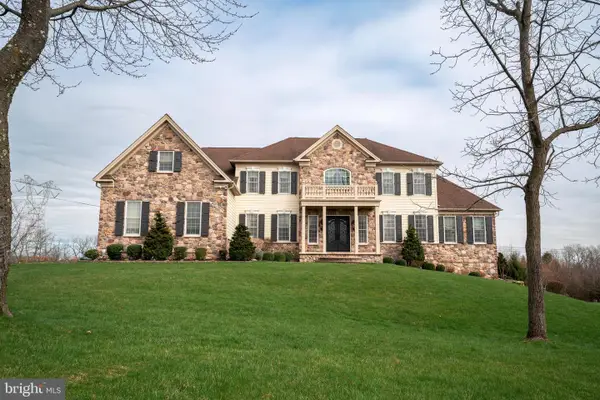 1036 Azlen Ln, CHALFONT, PA 18914