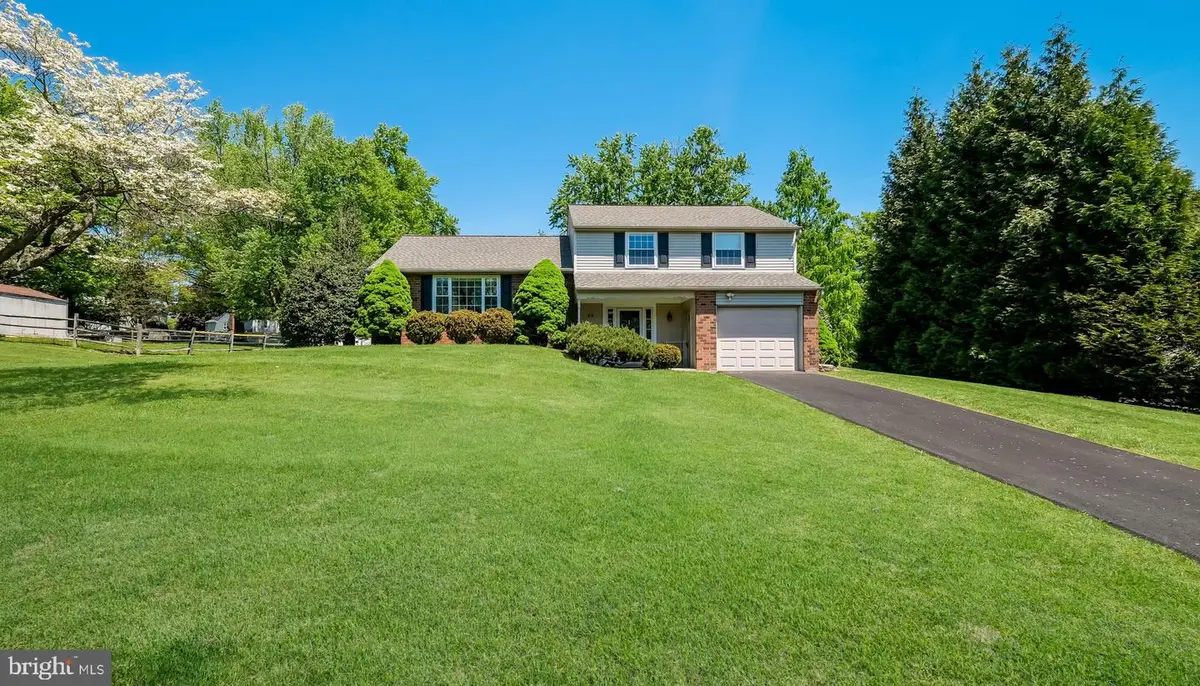 49 Surrey Dr, Churchville, PA 18966 - #1