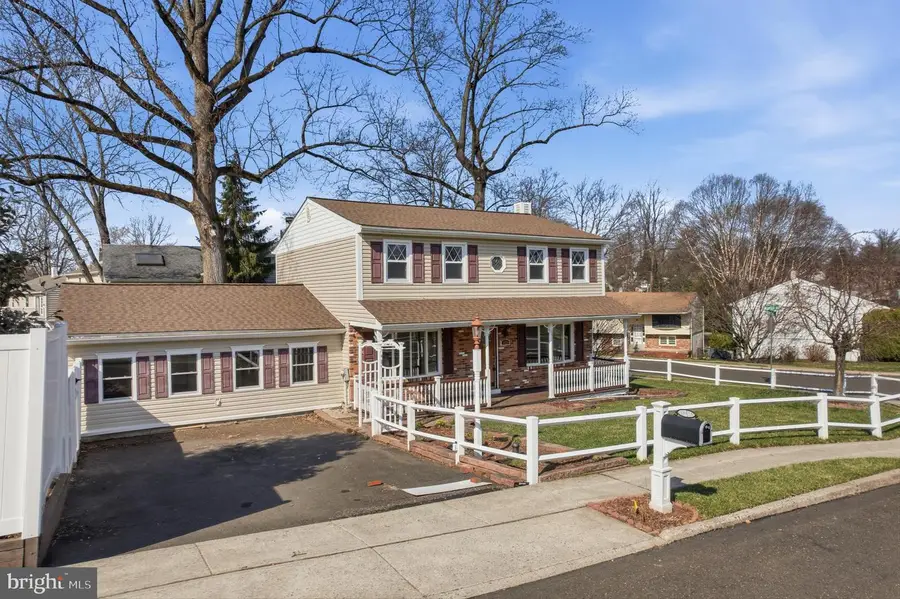 4820 Dara Faith Dr, Feasterville Trevose, PA 19053 - #3