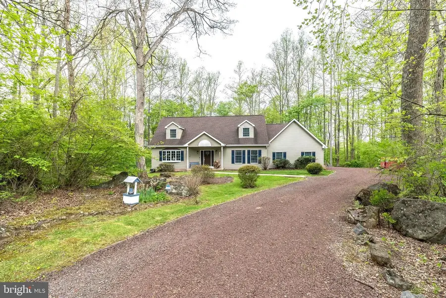 540 Black Walnut Dr, Quakertown, PA 18951 - #2