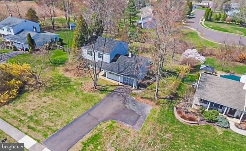 13 Brook Ln, Chalfont, PA 18914 - #3