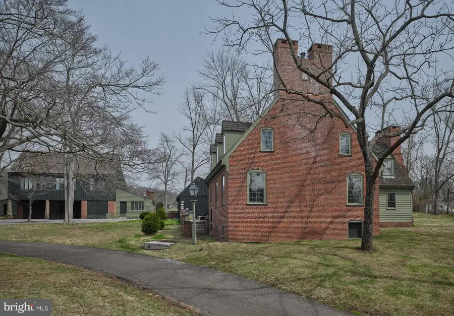 6049 Pidcock Creek Rd, New Hope, PA 18938 - #2