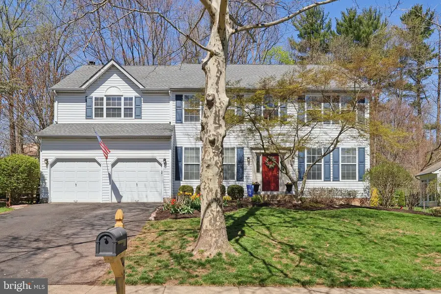 48 Steeplechase Dr, Doylestown, PA 18901 - #2