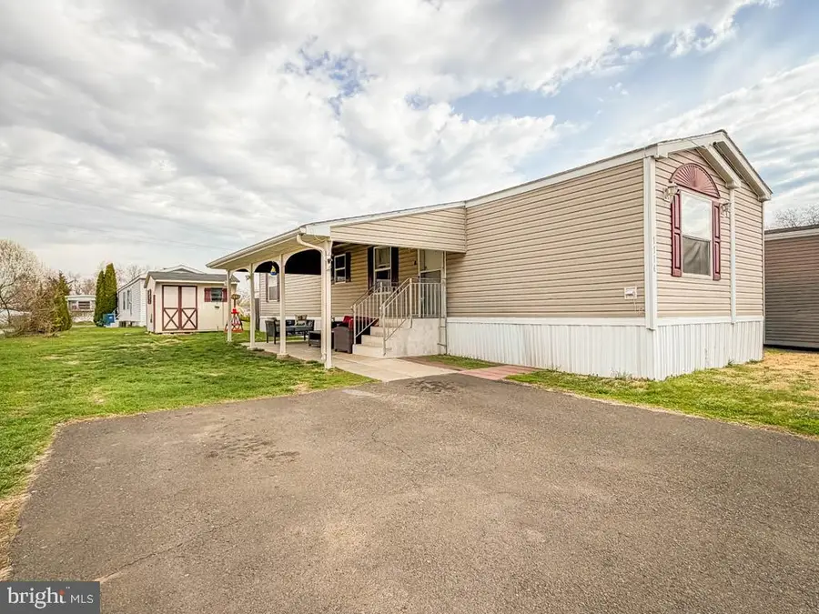 1114 Anders Dr, Morrisville, PA 19067 - #3