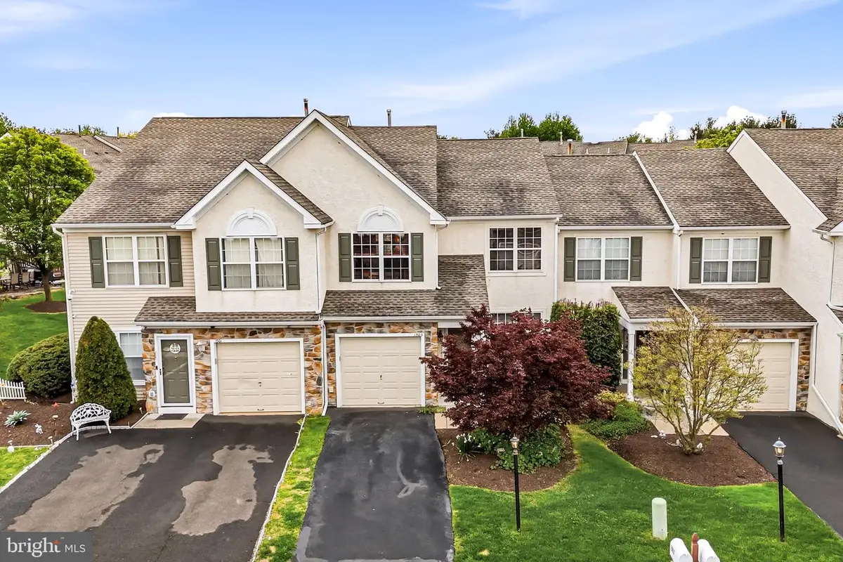1503 Sweetbriar Dr, Jamison, PA 18929 - #1