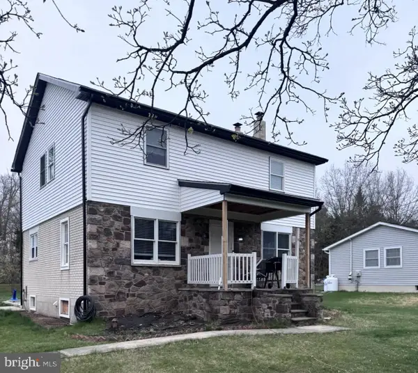 2540 Trumbauersville Rd, QUAKERTOWN, PA 18951