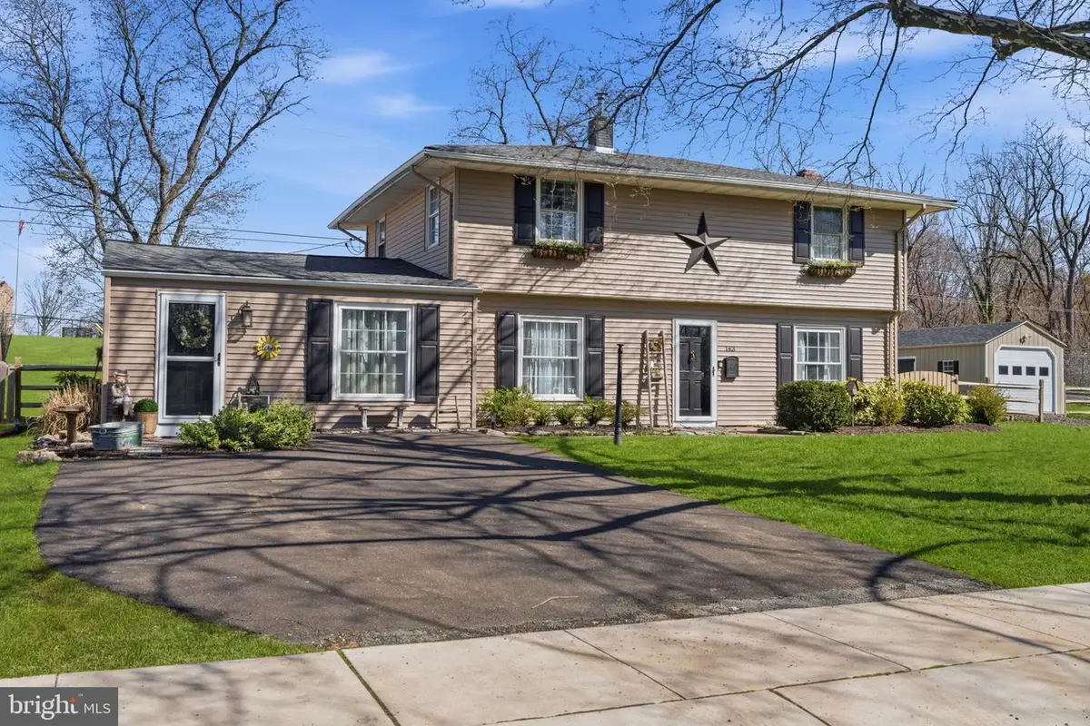 143 Terrace Rd, Levittown, PA 19056 - #1