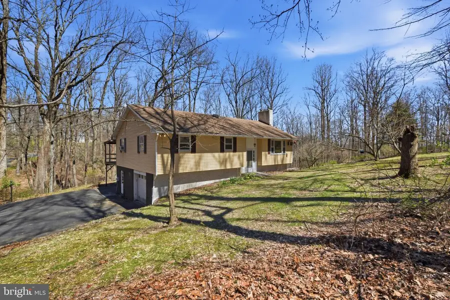 2200 Chestnut Rd, Coopersburg, PA 18036 - #2