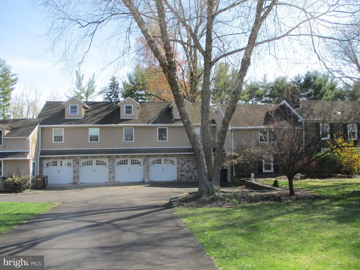 131 Richboro Rd, Newtown, PA 18940 - #1