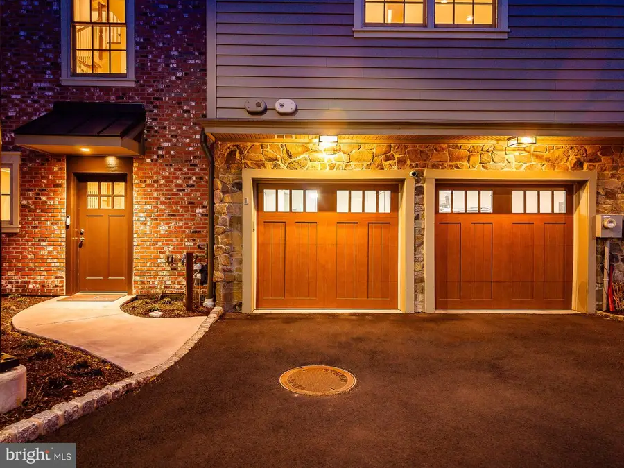 18 W Mechanic St #1, New Hope, PA 18938 - #3