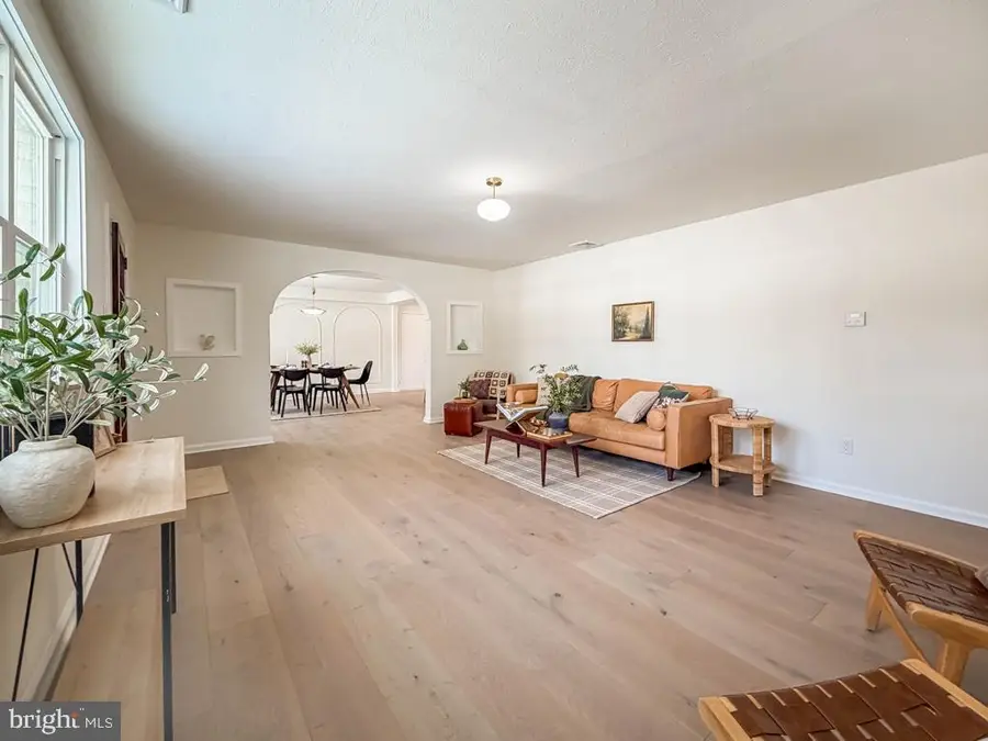 101 Walnut Ln, Yardley, PA 19067 - #3