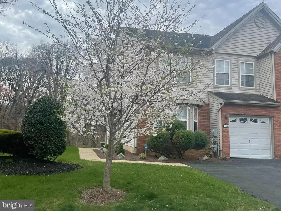 445 Nicholas Dr, Southampton, PA 18966 - #2