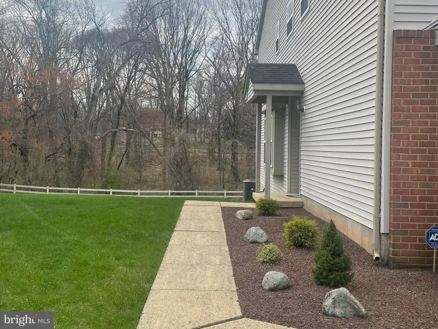 445 Nicholas Dr, Southampton, PA 18966 - #3