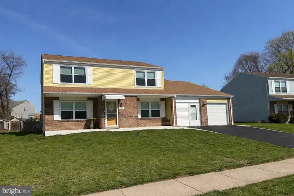 4535 Winding Brook Dr, BENSALEM, PA 19020