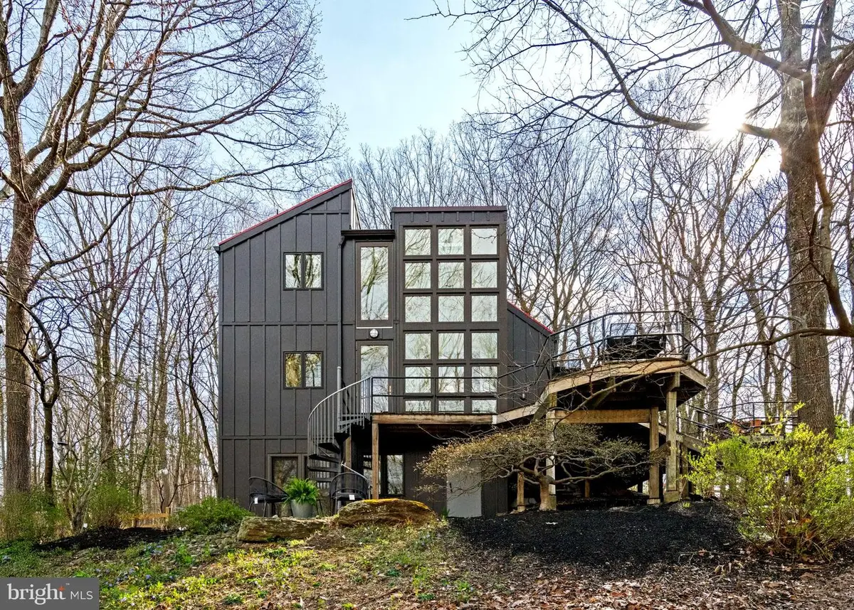 2905 Ash Mill Rd, Doylestown, PA 18902 - #1