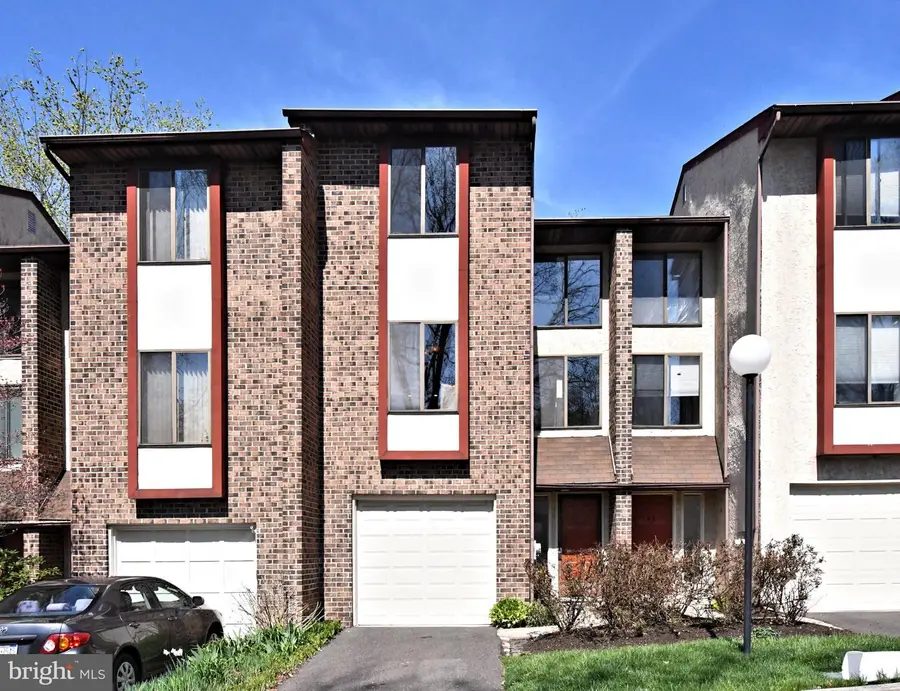 8-4 Aspen Way W #8-4, Doylestown, PA 18901 - #2